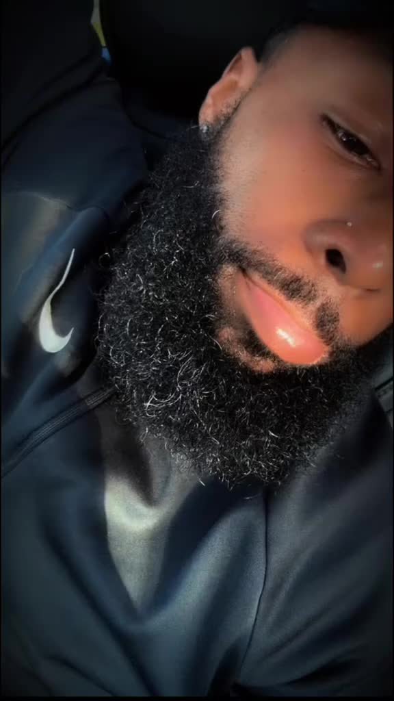 @firstname_leon