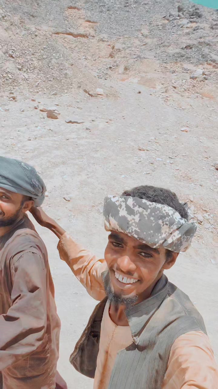 @خال نون