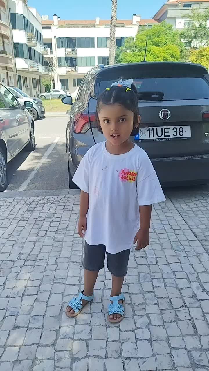 @XhhtryHema
