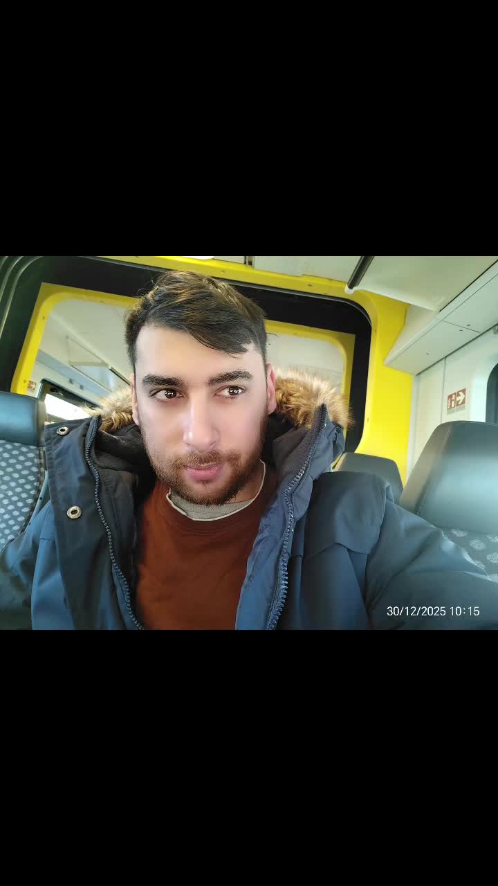 @F😀L😃o😄r😁i😆n😅🤣