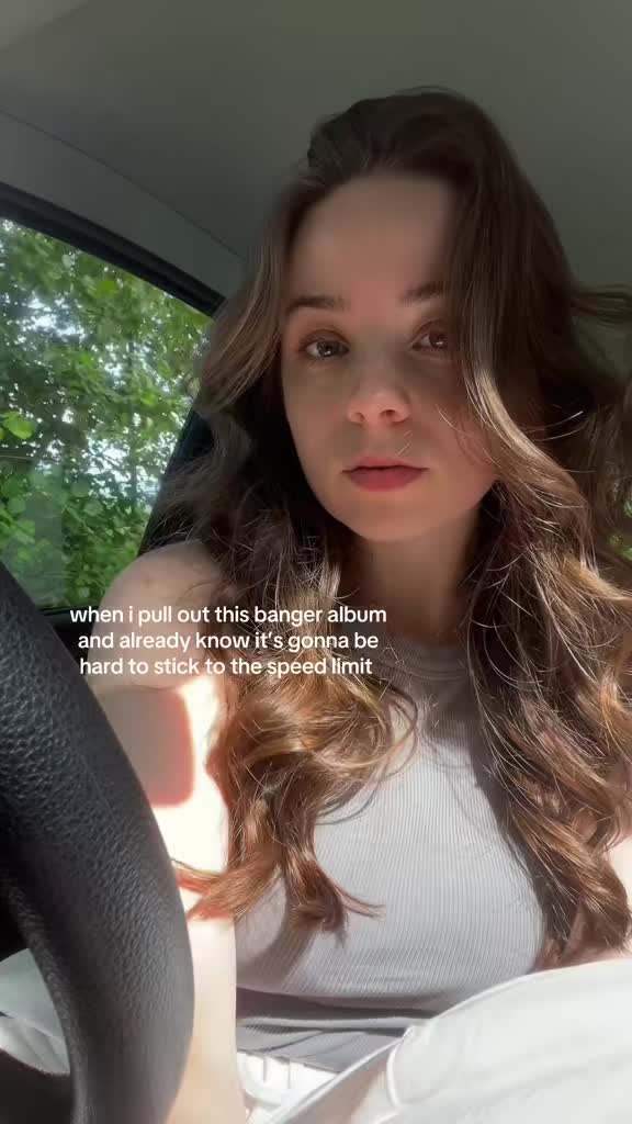 @christin ᵕ̈