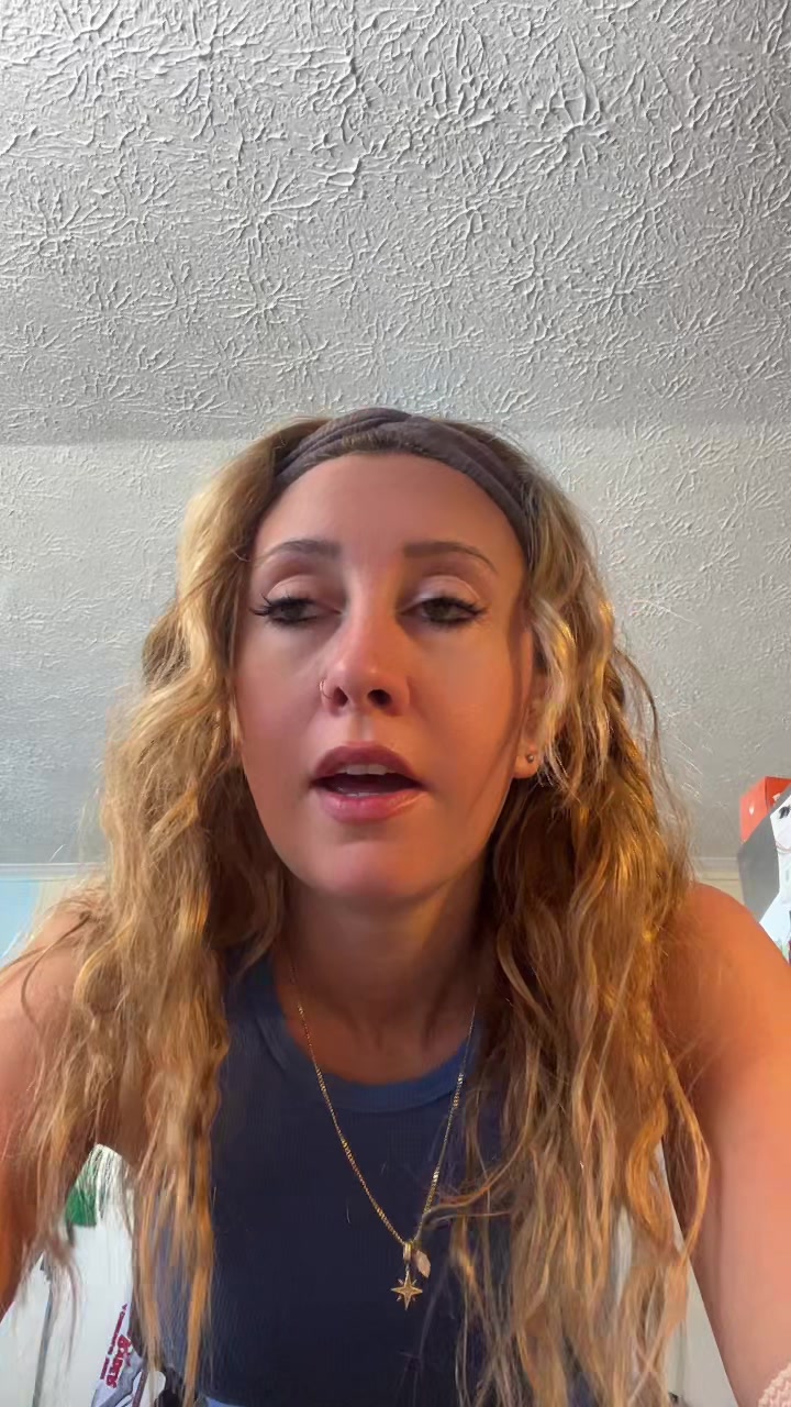 @Misssteviemarie