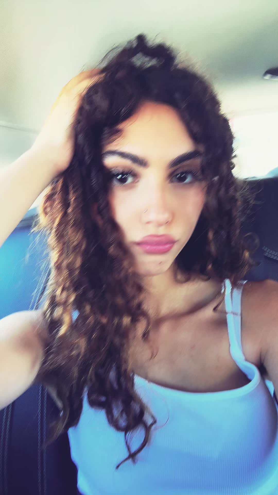 @Julia👸🏽