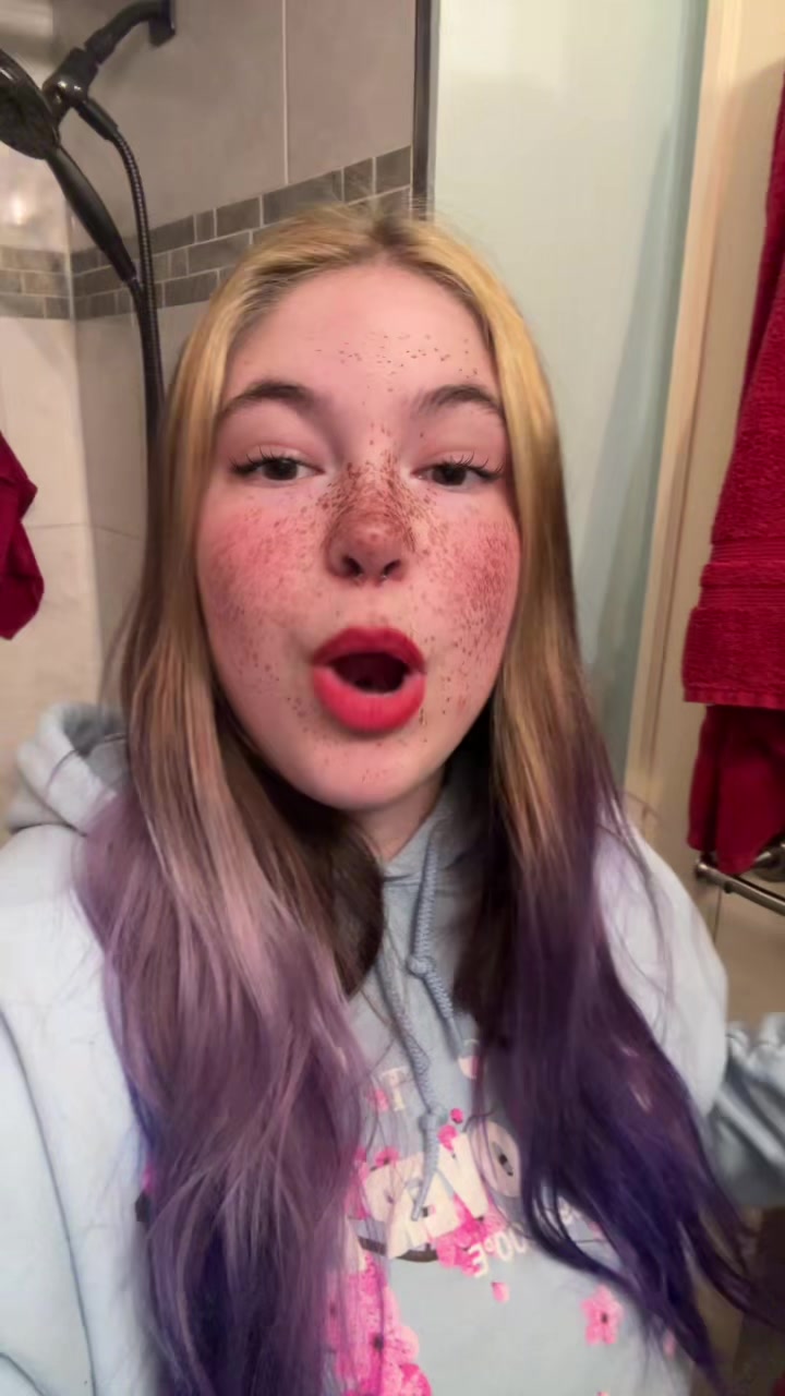 @Emily💋💕