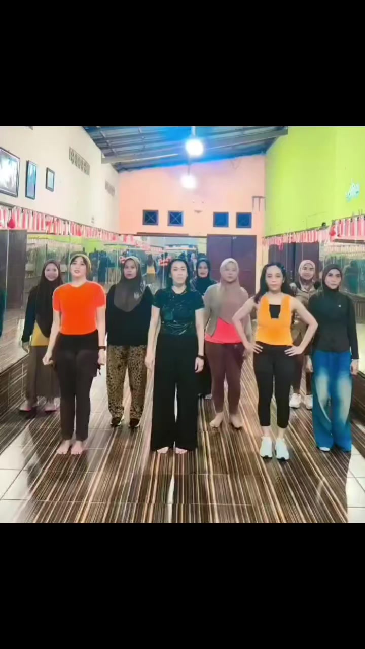 @nonicrere