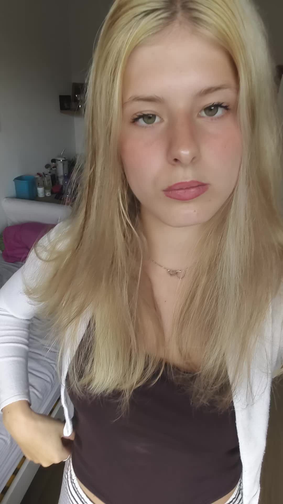 @esmaxstar