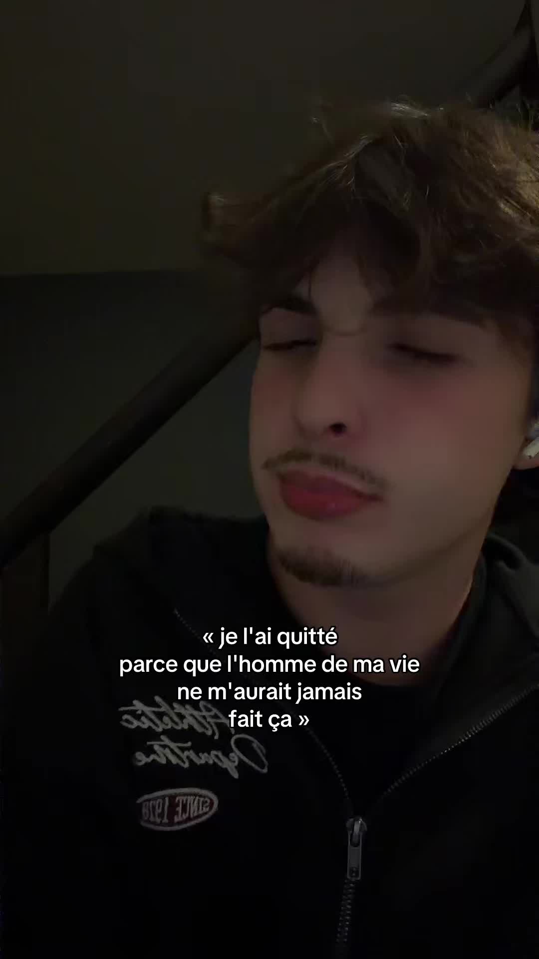 @𝑭'