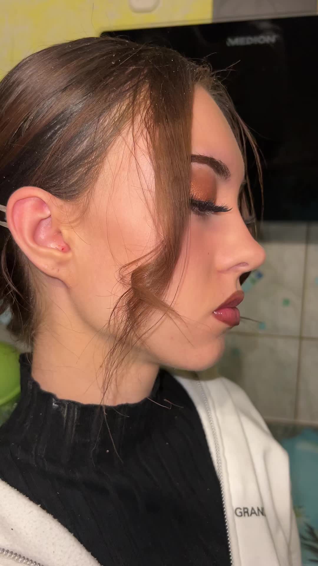 @Julie_🦋🎗️