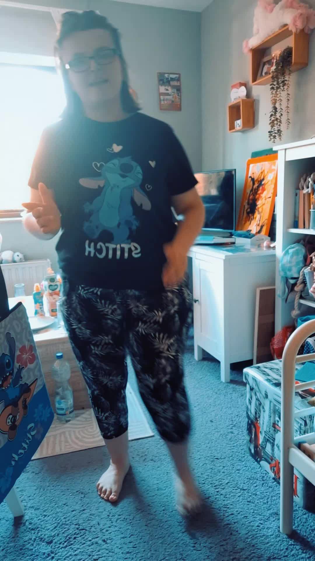 @sabrinaartist0