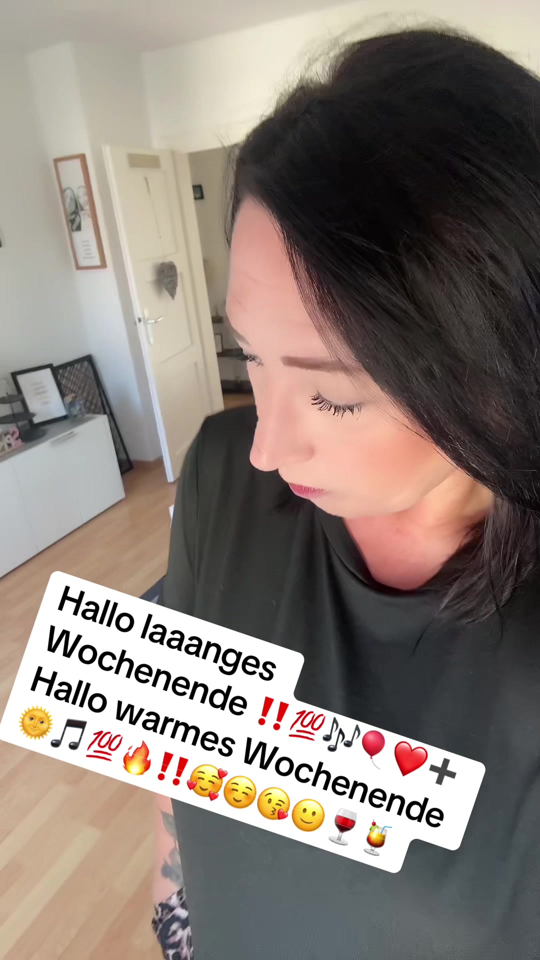 @nicoleshmith