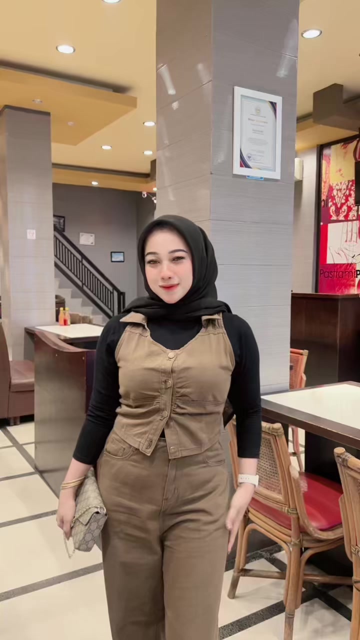 @Yana