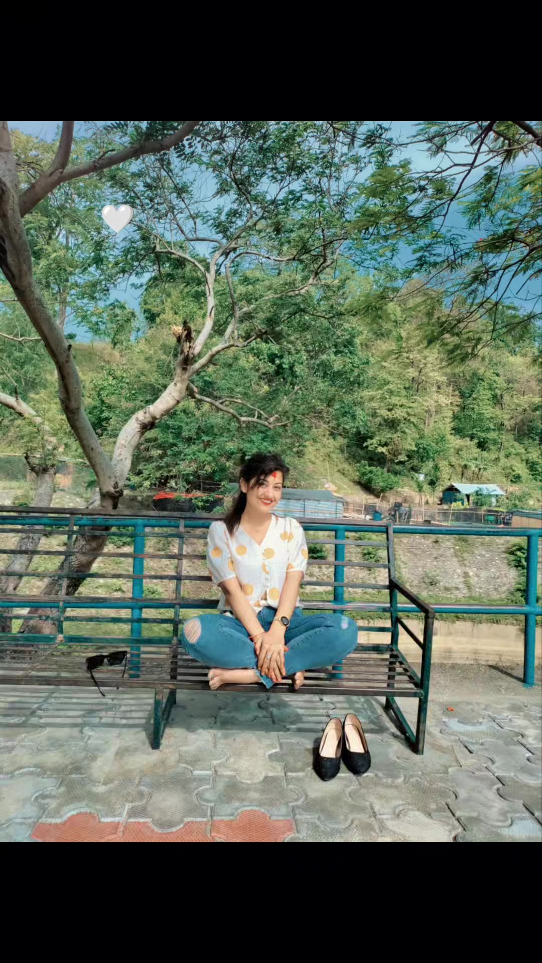 @mandira122