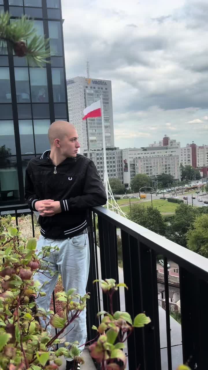 @Aresik__