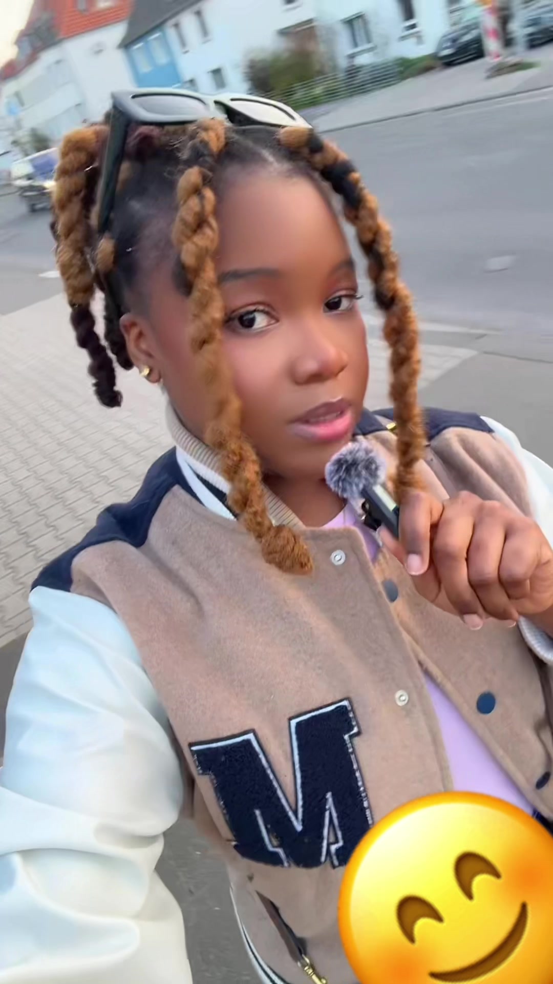 @Miss_Fakira ๐