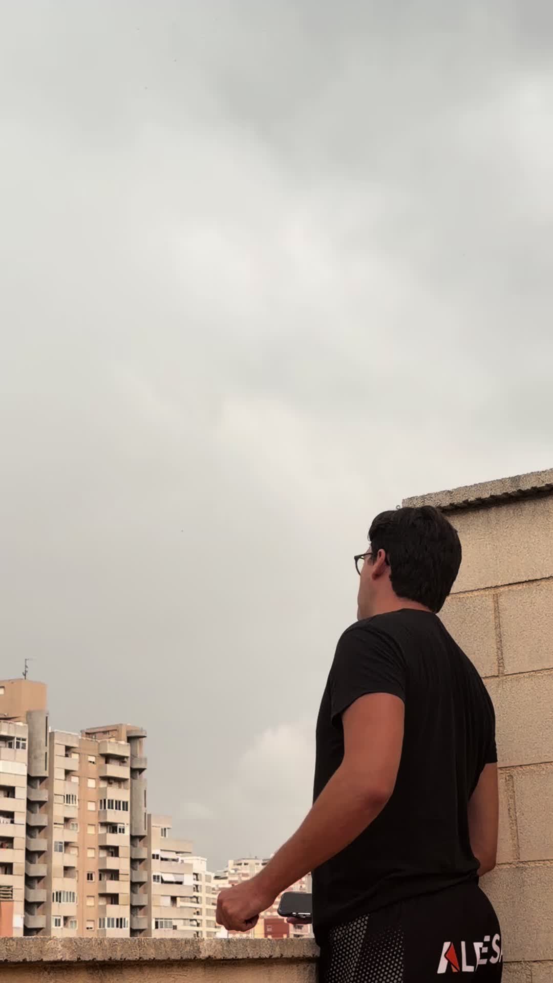@L E A