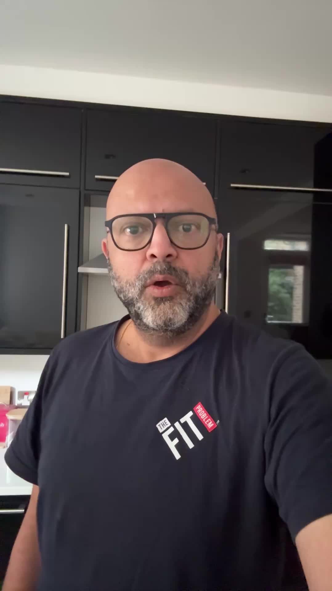 @thetravelingprofessor