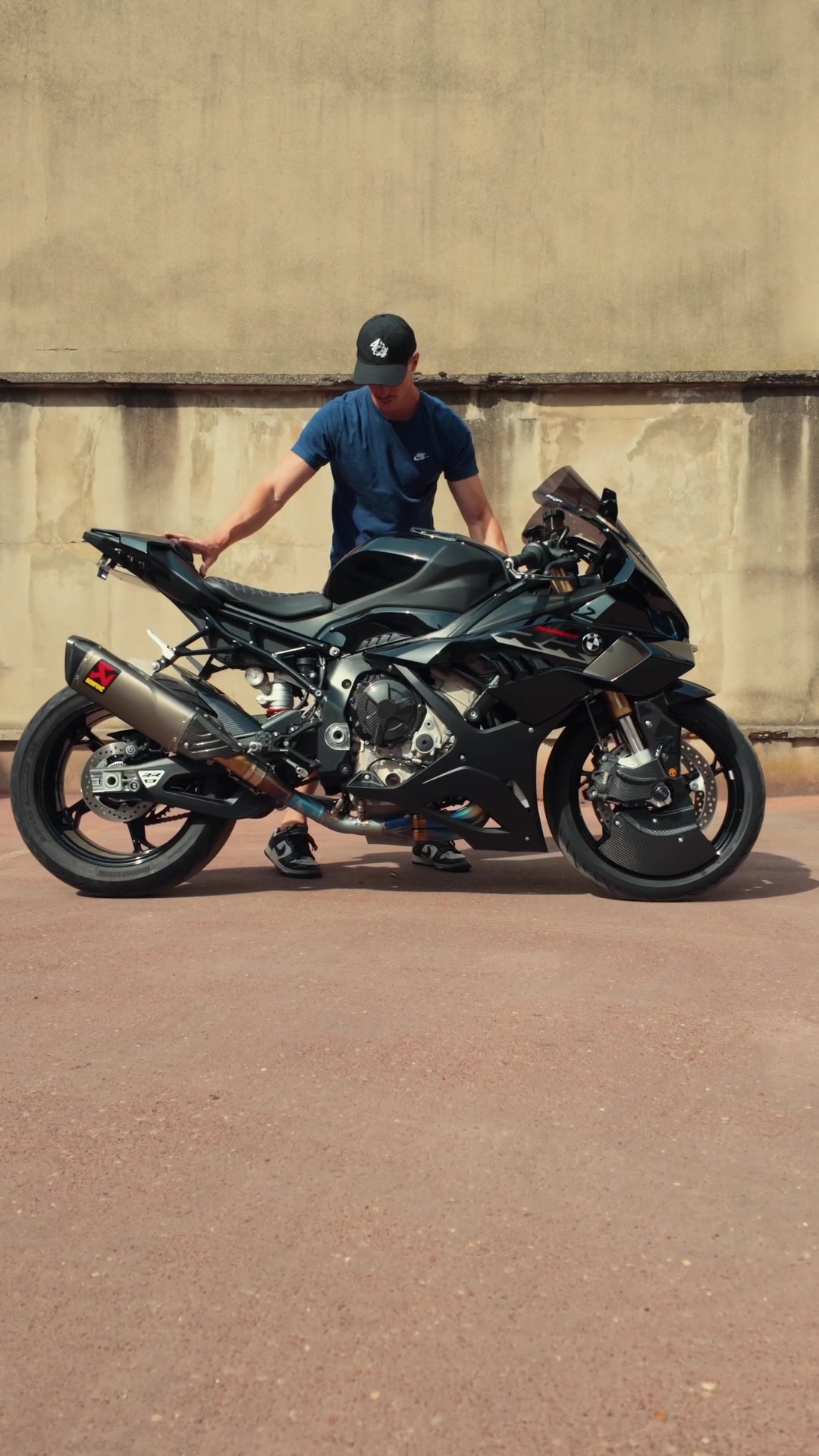 @TomtoBike