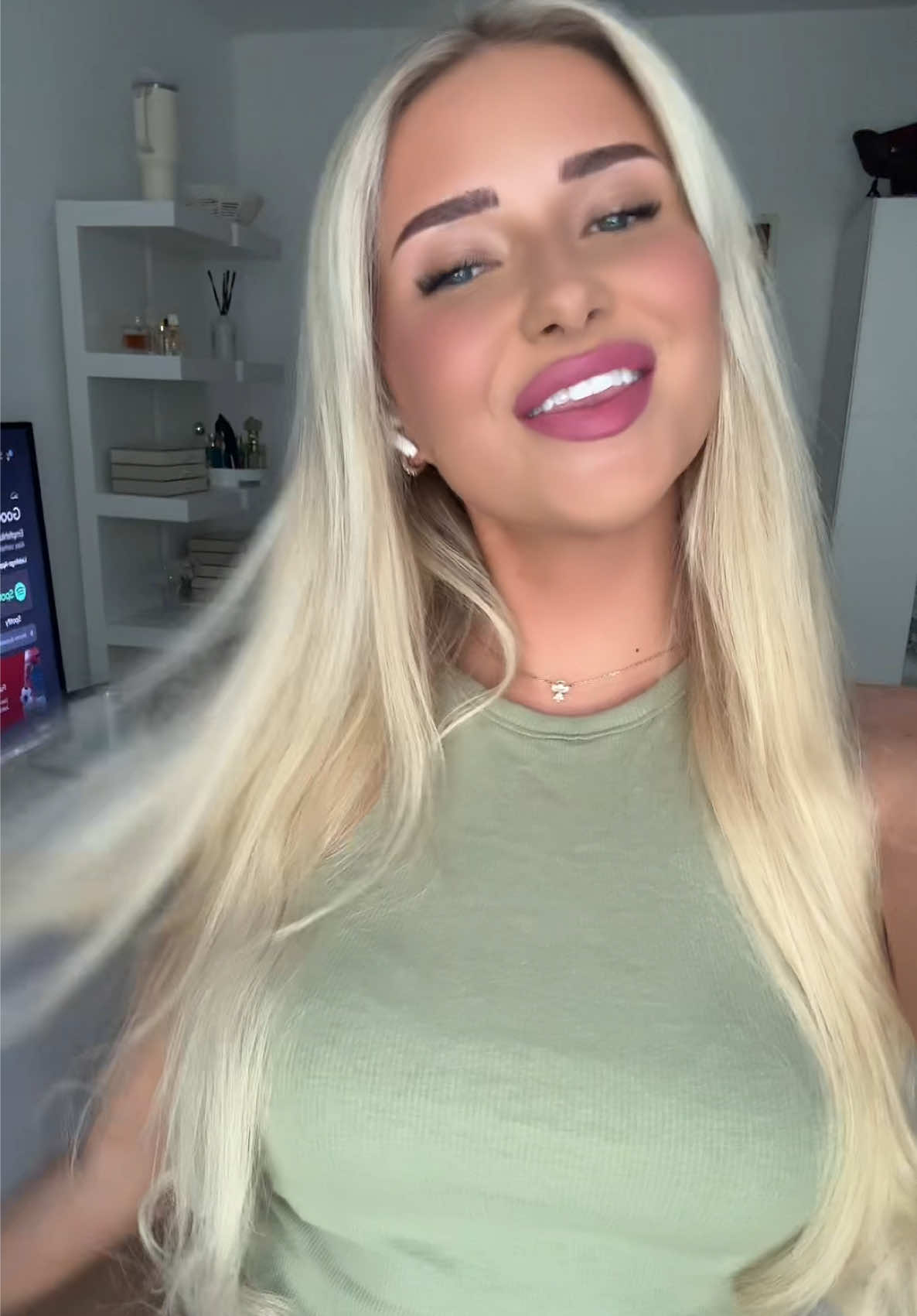@Mich&eacute;lle