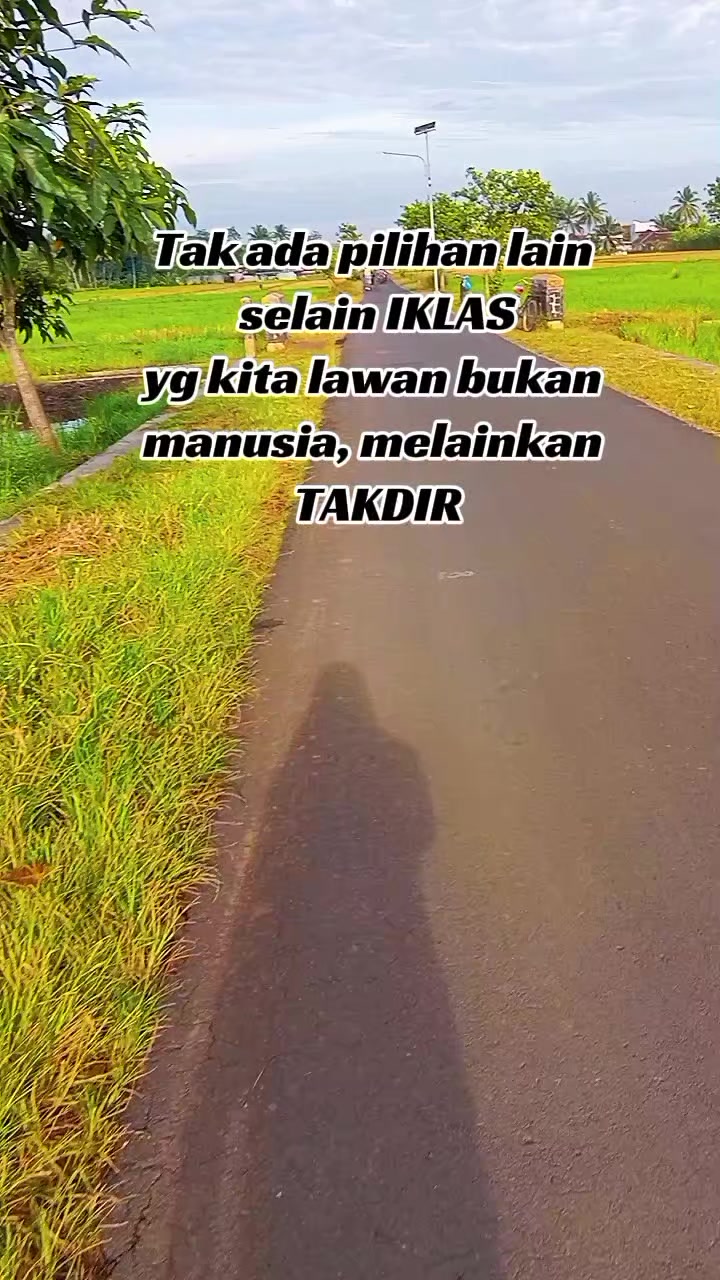 @Tutik A R E M A 😘