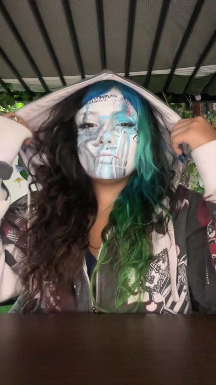 @Leilah