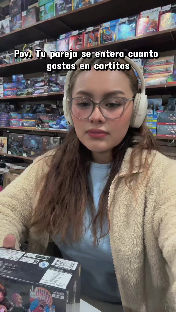 @missrobinafloo