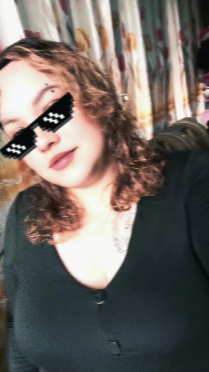 @Ana 🖤✌️
