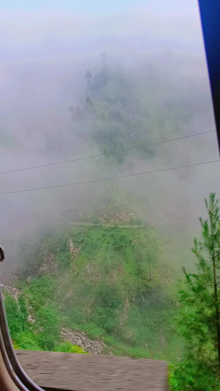 @✌️🥰کشمیری شہزادہ 🔥
