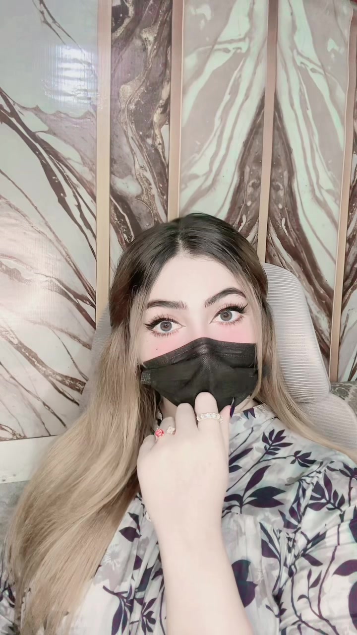 @Mishu🫀🫣🧸