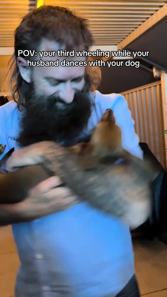 @Von & Her Hounds