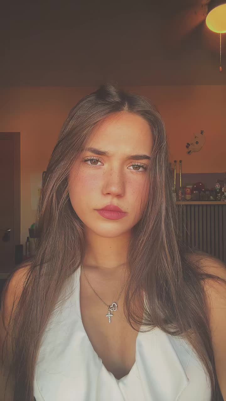 @🧣