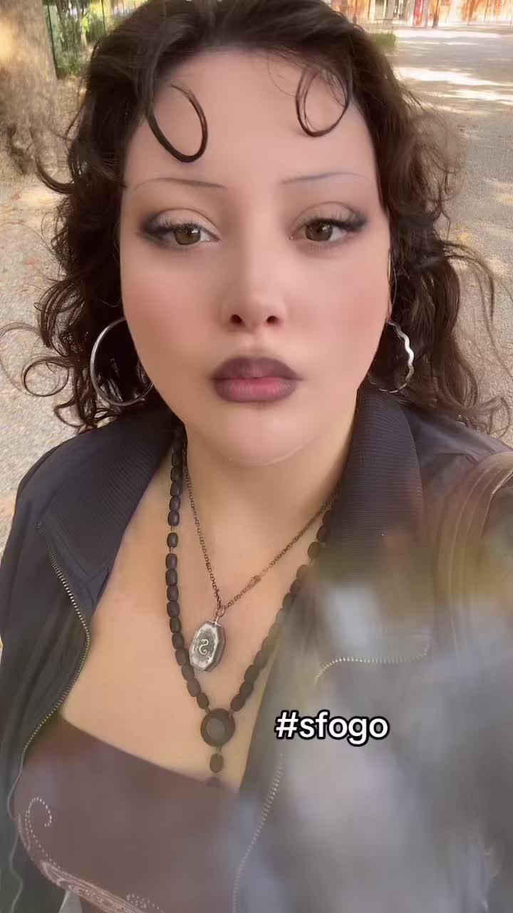 @iluvhotblonds__