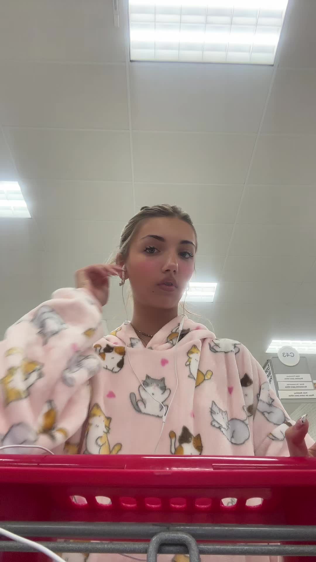 @𝐆𝐢𝐧𝐞🐰