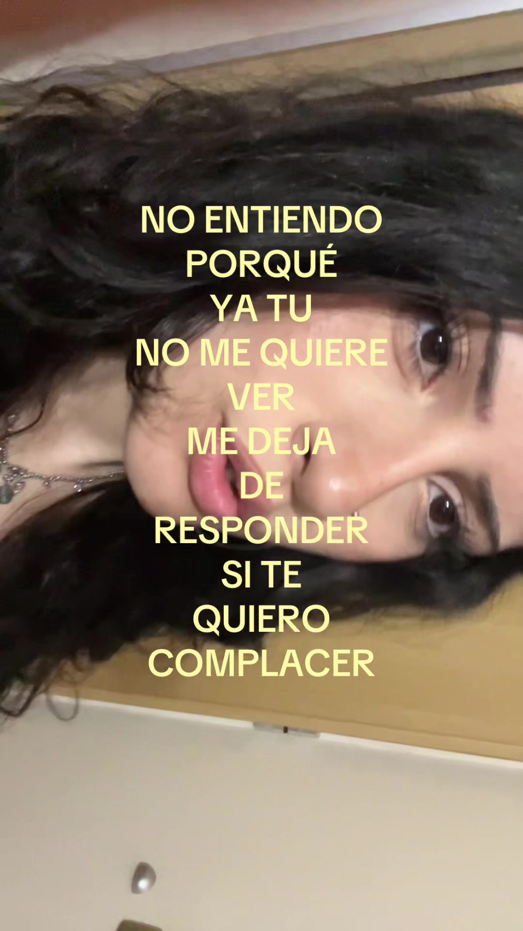 @manuela🪰