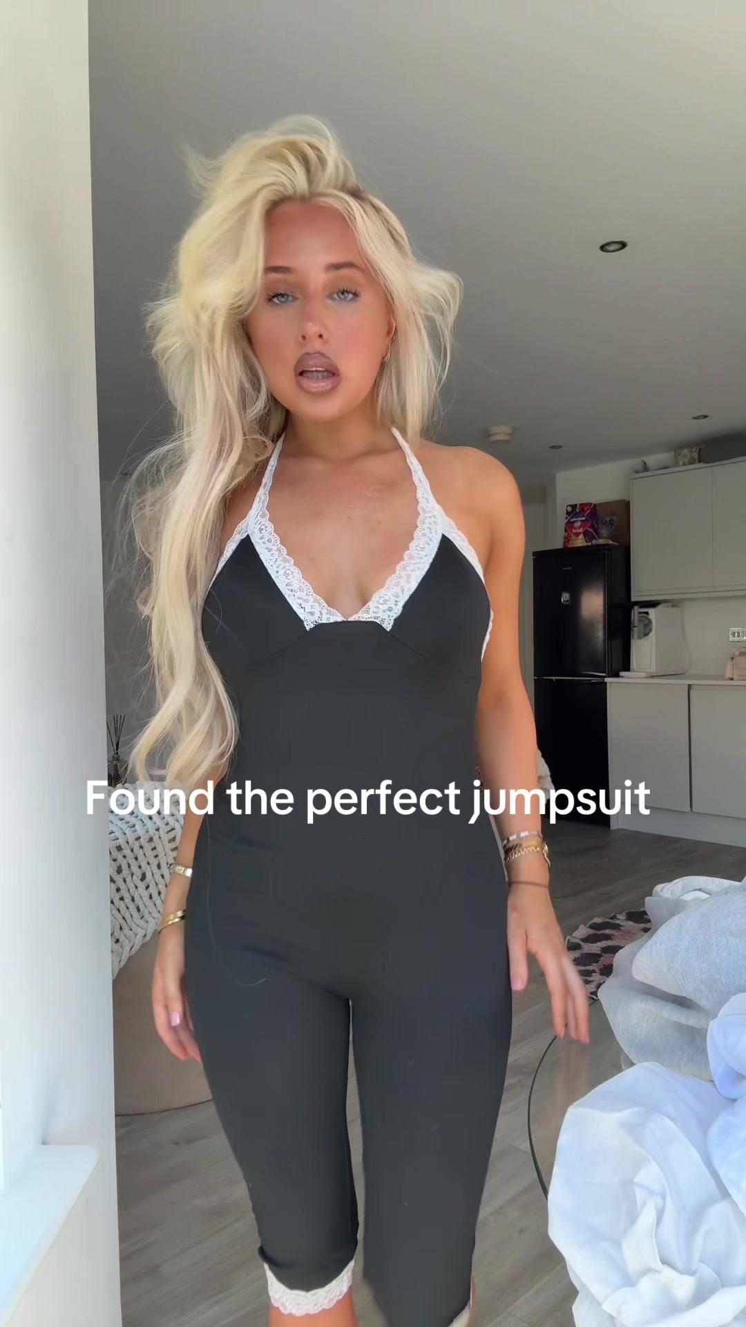 @Holl🎀🍸🥥🦞🍋