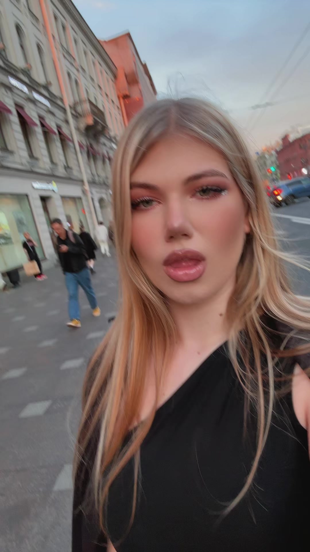 @🦋🤍