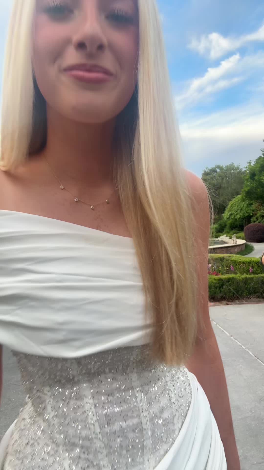 @_alaynagrace_
