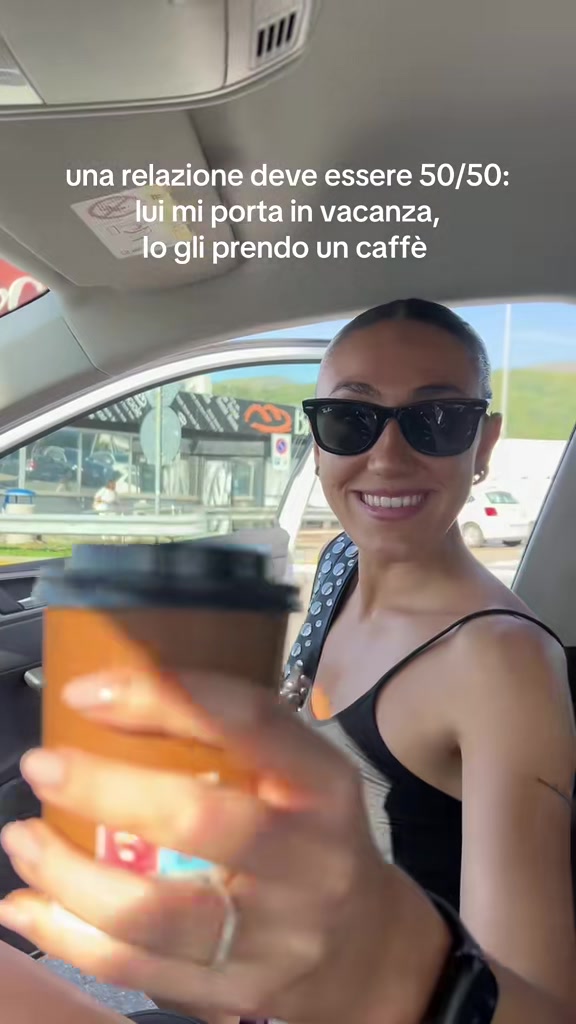 @ilaryelly