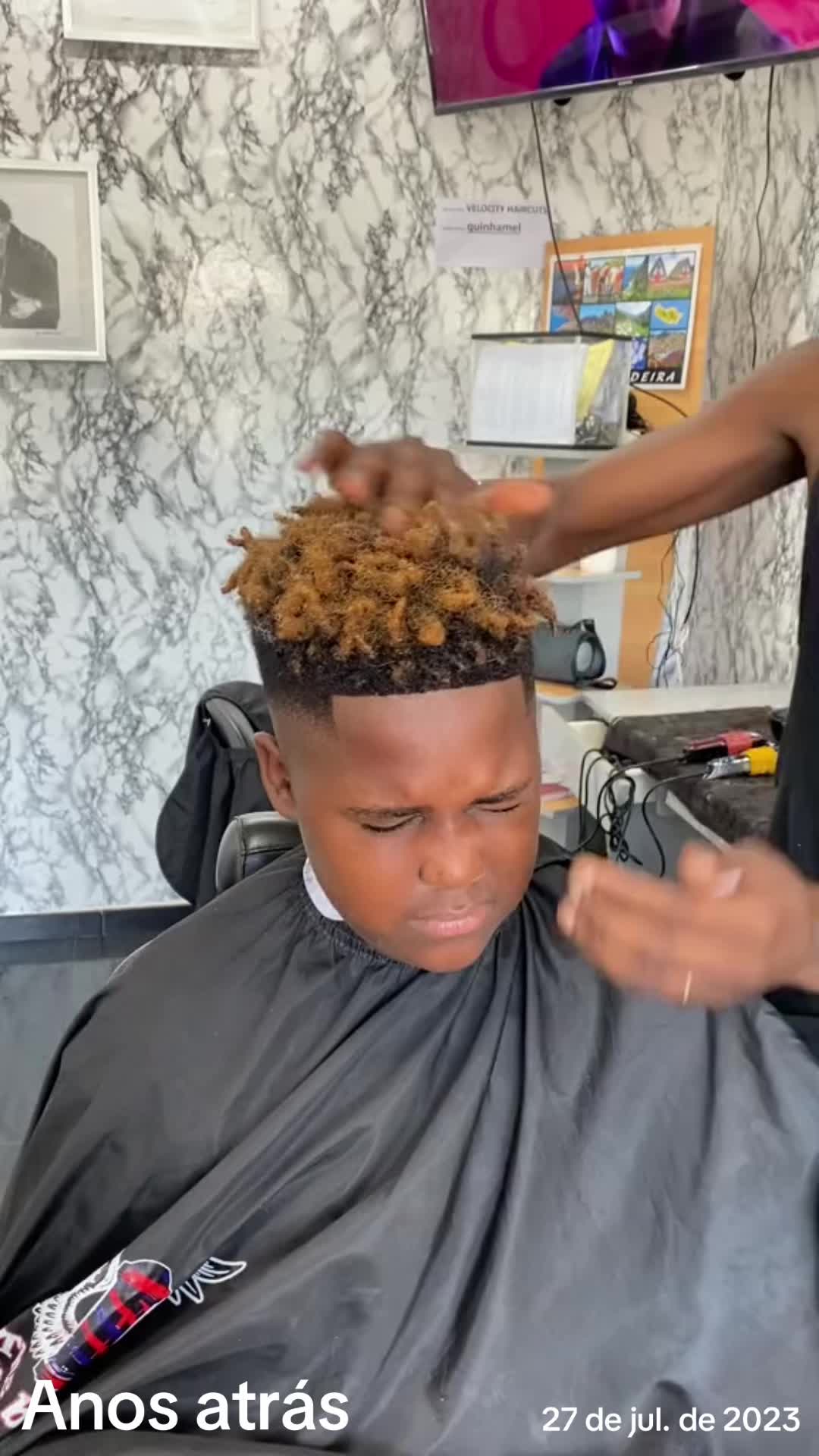 @Youngjeezy __fades Saquis 🇬🇼