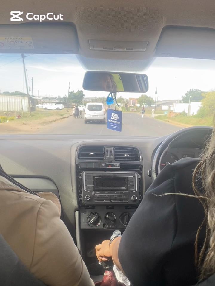 @olurhndlovu