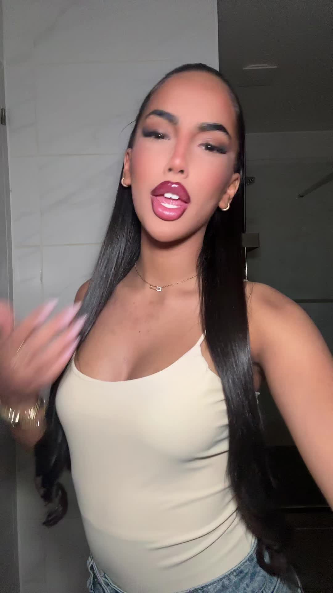 @nessouu