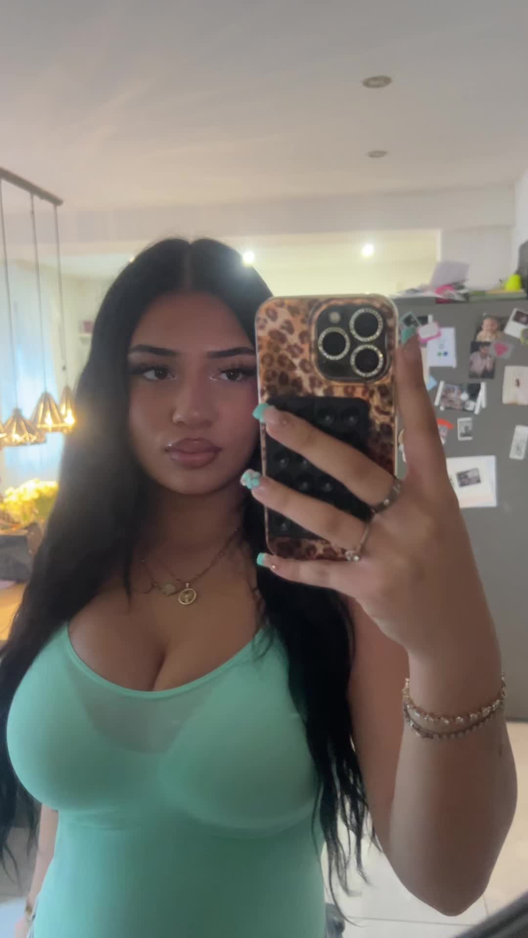 @leyla