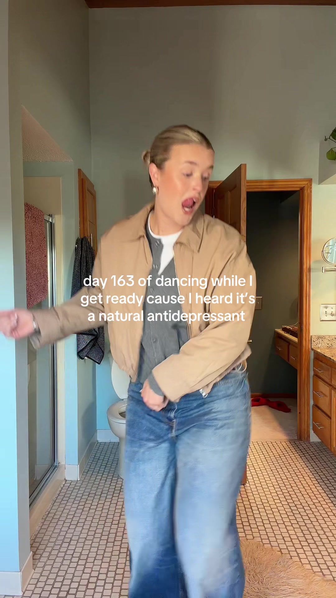 @Sam [ the Bathroom Dancer ]
