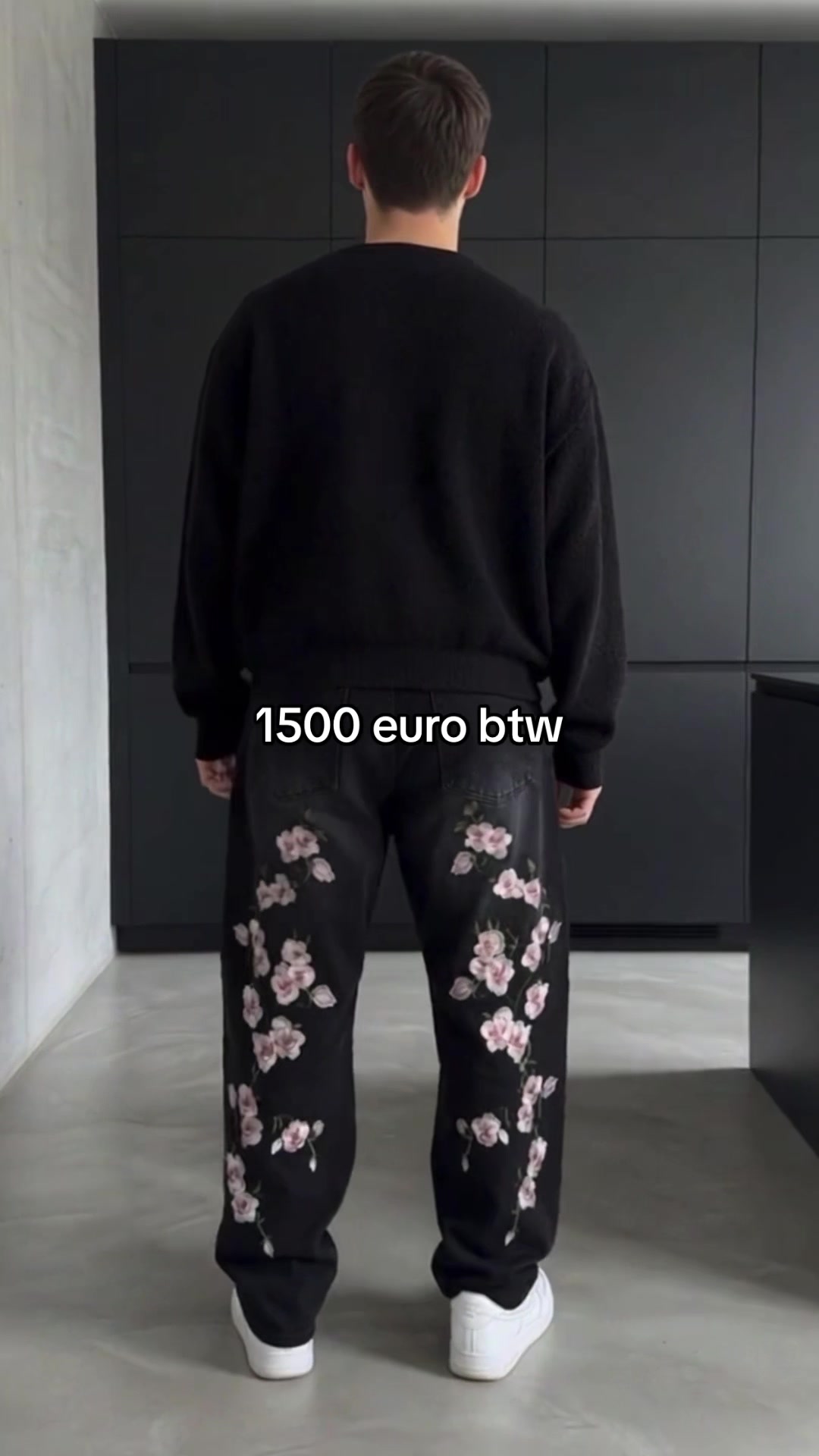 @P𝒐𝓼𝒆4𝓣𝒉𝒆𝓕𝒂𝓷𝓼
