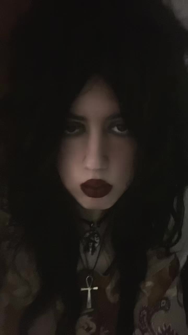 @𓏲ּ𝄢