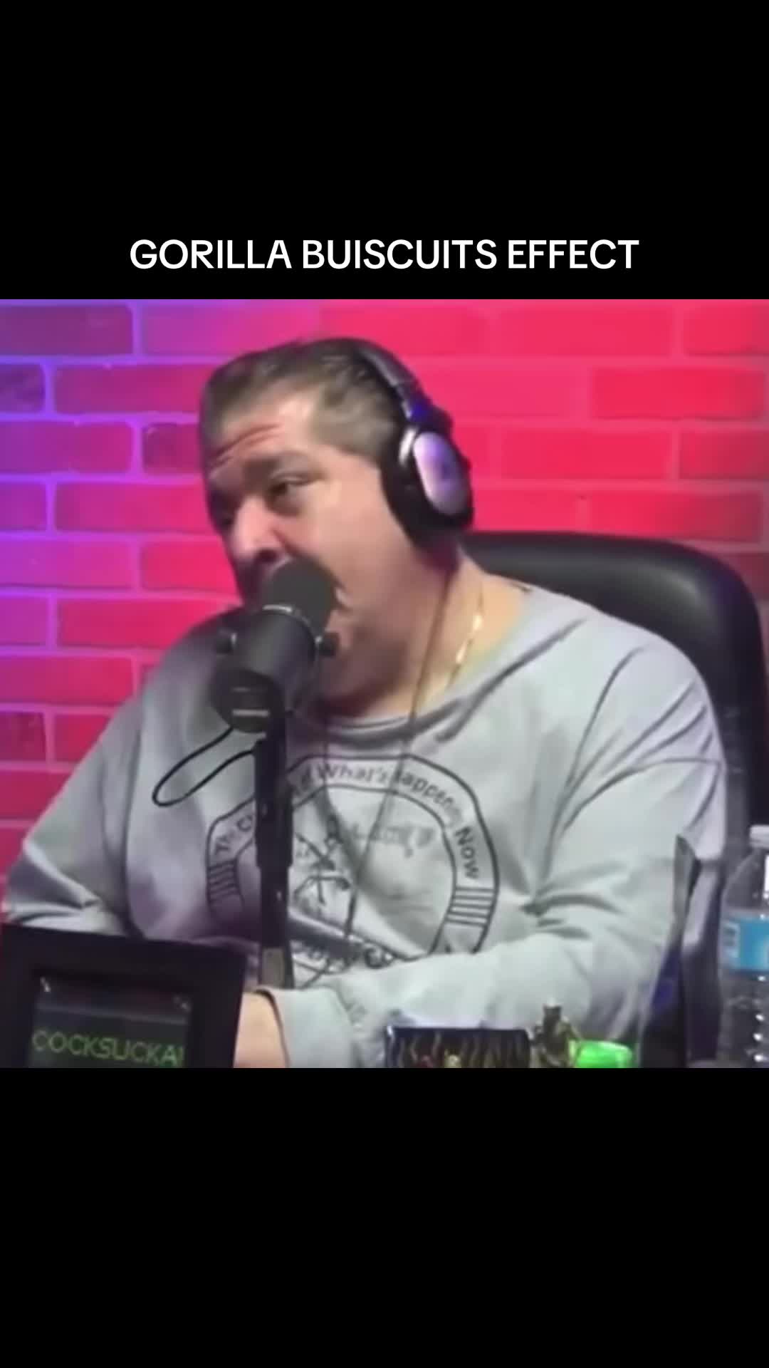 @DÍAZ