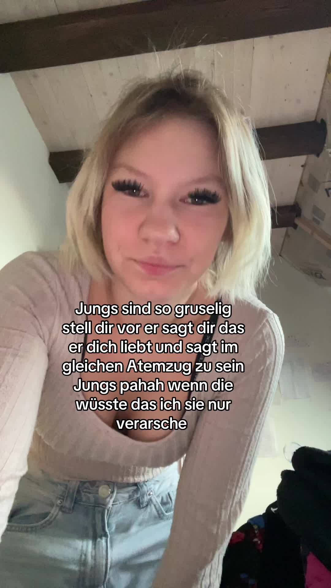 @xelina