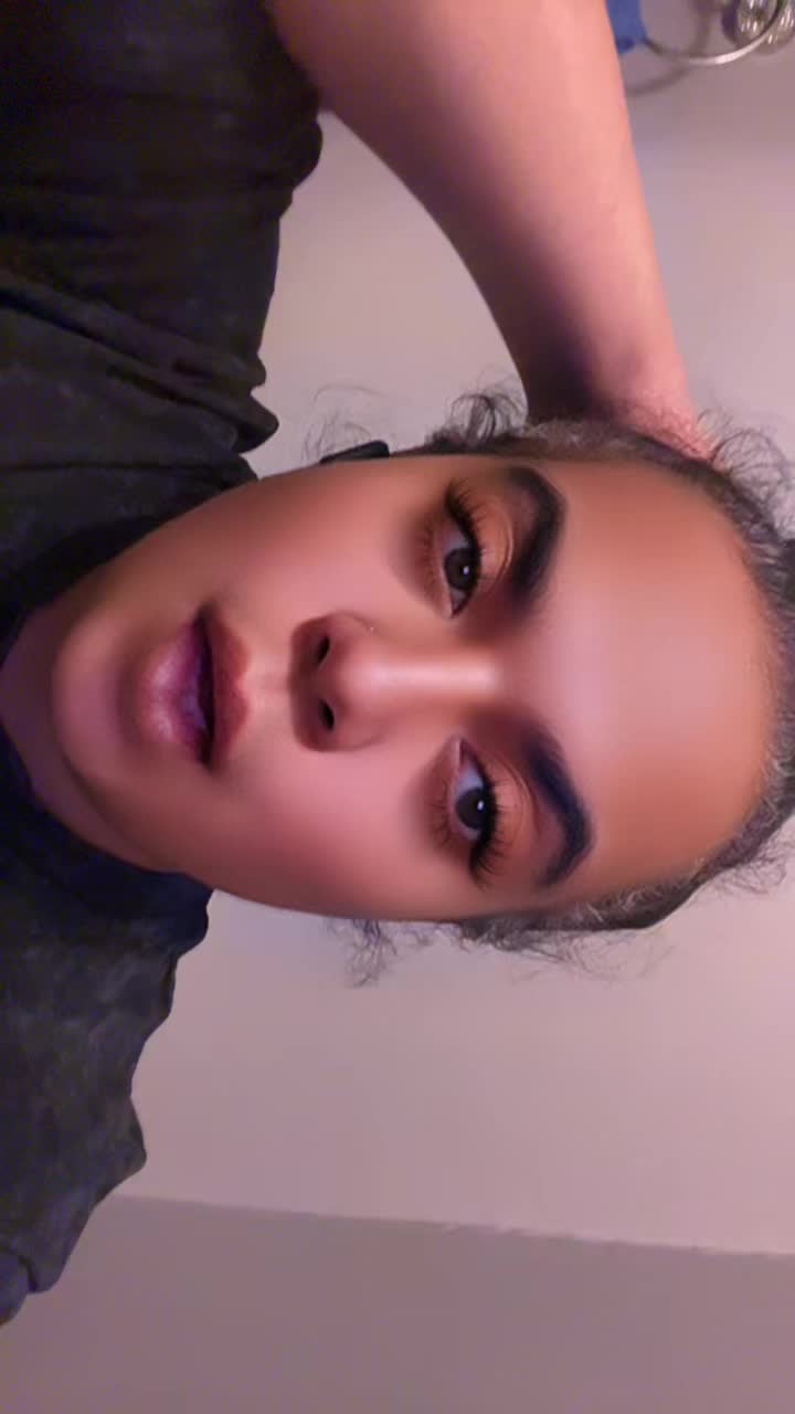 @🫣🩵Nina-Nicole🤍🌕🎹🥊🖖🏻🧡