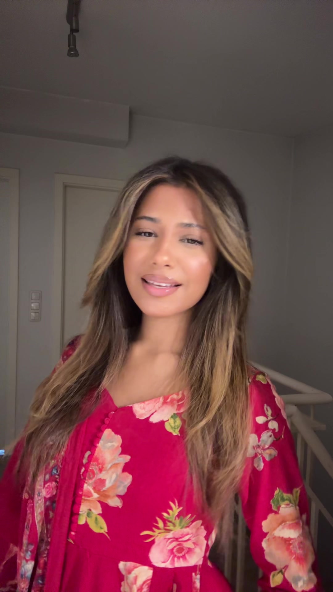 @avnimehraa_