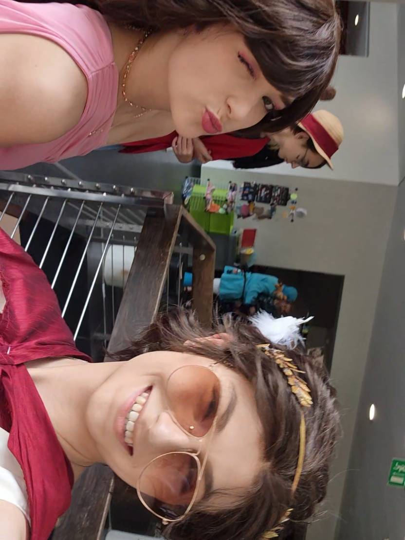 @Lay Uzuki
