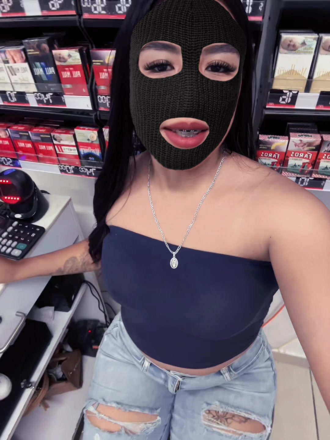 @𝗔𝗹𝗲💗